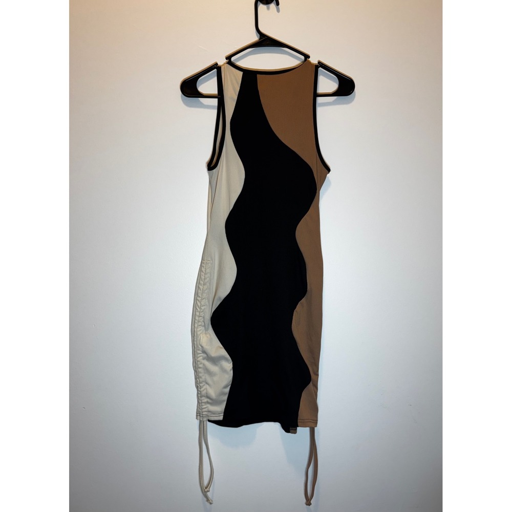 SHEIN‎ Women Wavy Colorblock Ribbed Bodycon Mini Dress Tan Black Cream Size 6 M - Picture 2 of 7